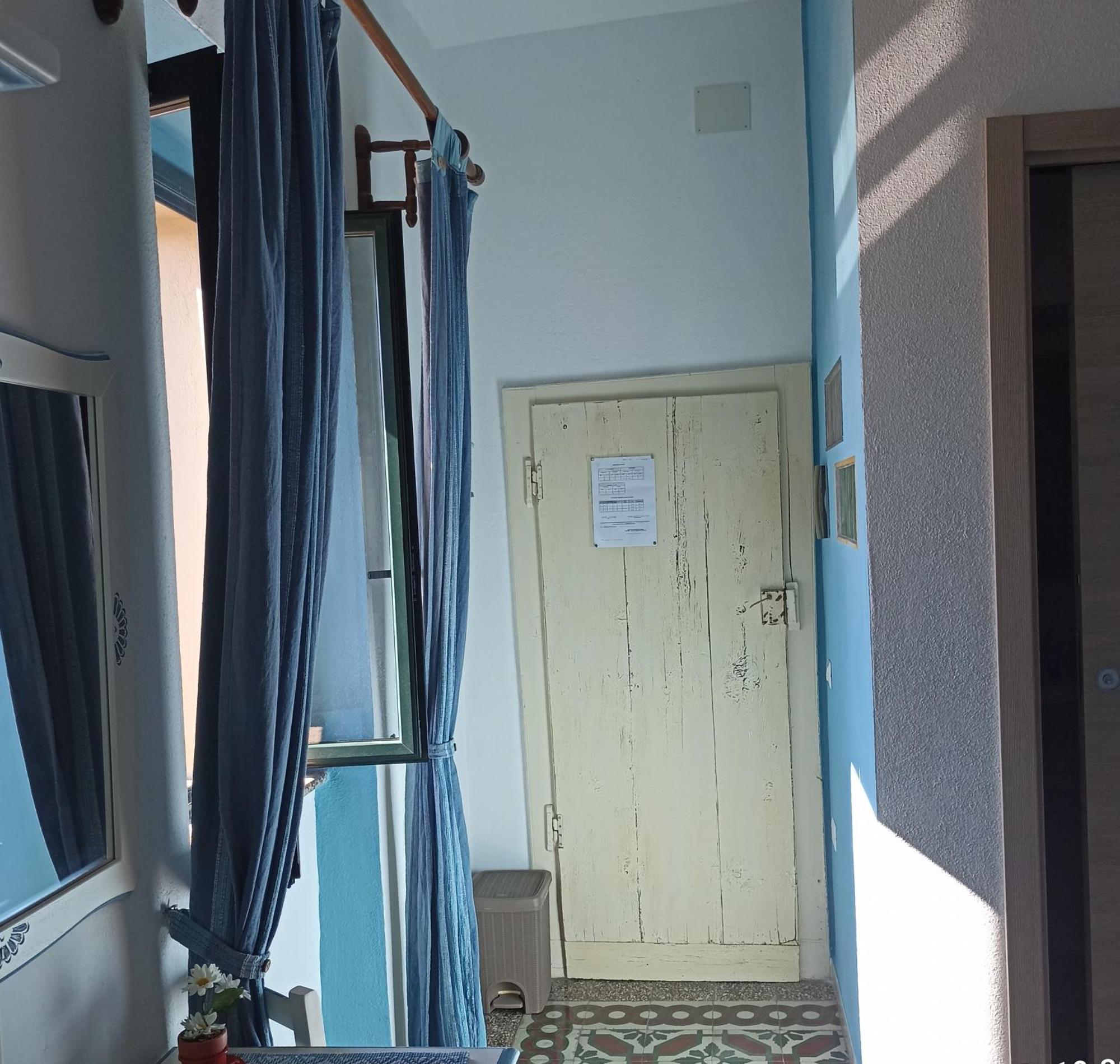 B&B Eleonora D'Arborea, Centro Storico Posada  Dış mekan fotoğraf